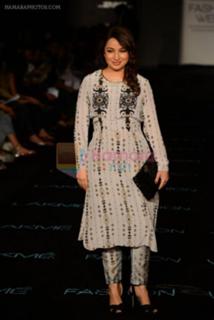 Tisca Chopra feet photo thumbnail