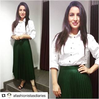 Tisca Chopra feet photo thumbnail