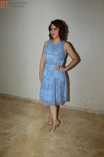 Tisca Chopra feet photo thumbnail