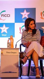 Tisca Chopra feet photo thumbnail