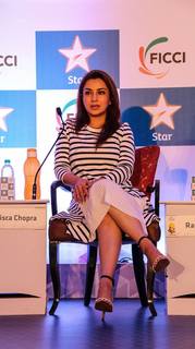 Tisca Chopra feet photo thumbnail