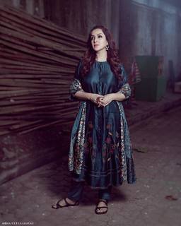 Tisca Chopra feet photo thumbnail