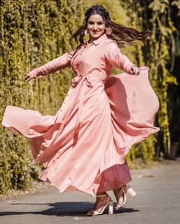 Tisca Chopra feet photo thumbnail