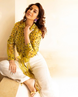 Tisca Chopra feet photo thumbnail