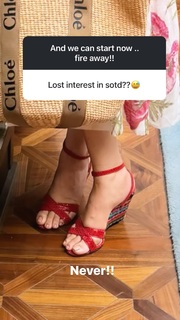 Tisca Chopra feet photo thumbnail