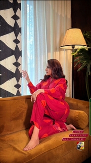 Tisca Chopra feet photo thumbnail