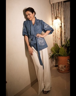 Tisca Chopra feet photo thumbnail