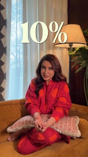 Tisca Chopra feet photo thumbnail