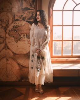 Tisca Chopra feet photo thumbnail