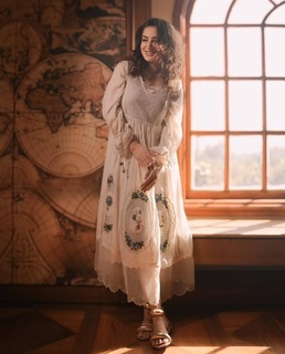 Tisca Chopra feet photo thumbnail