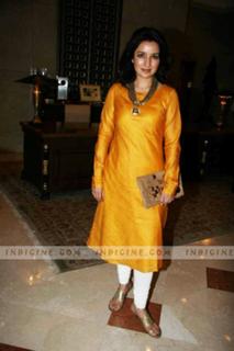 Tisca Chopra feet photo thumbnail