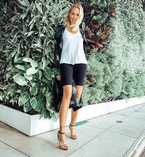 Tish Cyrus feet photo 19