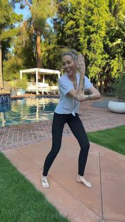 Tish Cyrus feet photo 7
