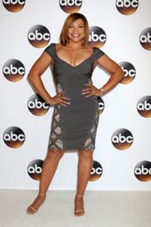 Tisha Campbell feet photo thumbnail