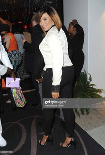 Tisha Campbell feet photo thumbnail