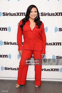 Tisha Campbell feet photo thumbnail