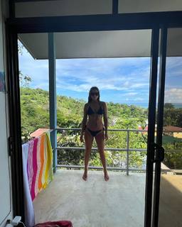 Tita Ureta feet photo 3