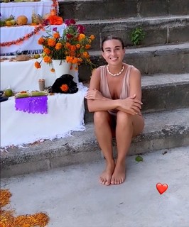 Tita Ureta feet photo 2