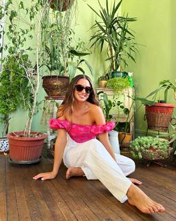 Tita Ureta feet photo 8