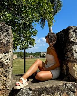 Tita Ureta feet photo 5