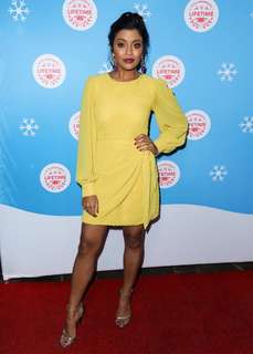 Tiya Sircar feet photo 8