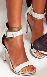 Toks Olagundoye feet photo 20