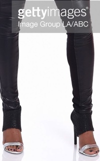 Toks Olagundoye feet photo 17