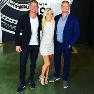 Tomi Lahren feet photo thumbnail
