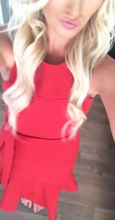 Tomi Lahren feet photo thumbnail