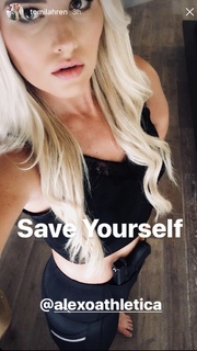 Tomi Lahren feet photo thumbnail
