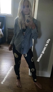 Tomi Lahren feet photo thumbnail