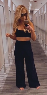 Tomi Lahren feet photo thumbnail