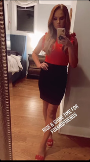 Tomi Lahren feet photo thumbnail