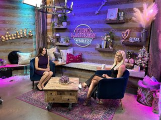 Tomi Lahren feet photo thumbnail