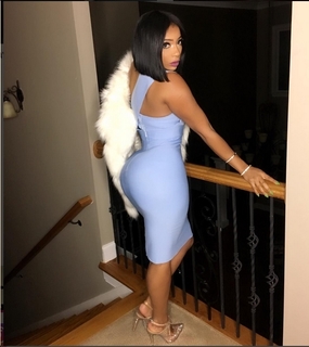 Tommie Lee feet photo 2