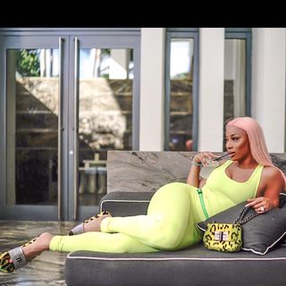 Tommie Lee feet photo 10