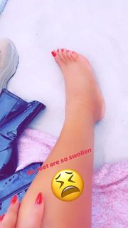Tommie Lee feet photo 8