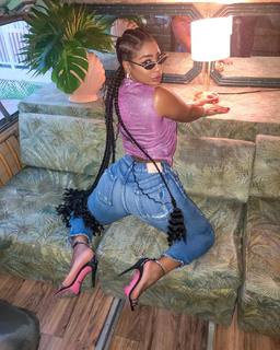 Tommie Lee feet photo 6