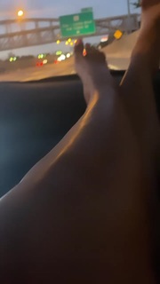 Tommie Lee feet photo 9