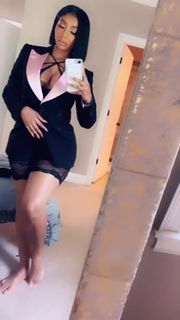 Tommie Lee feet photo 5