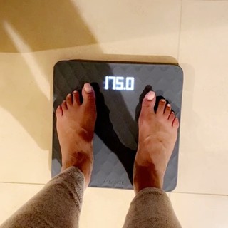 Tommie Lee feet photo 16
