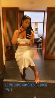 Tommie Lee feet photo 1