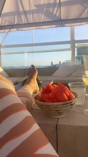 Tommie Lee feet photo 11