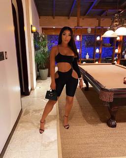 Tommie Lee feet photo 3