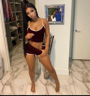 Tommie Lee feet photo 4