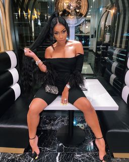 Tommie Lee feet photo 18