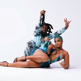 Tommie Lee feet photo 4
