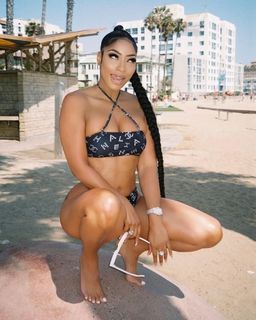 Tommie Lee feet photo 13