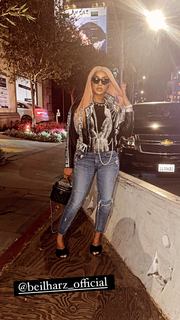Tommie Lee feet photo 17