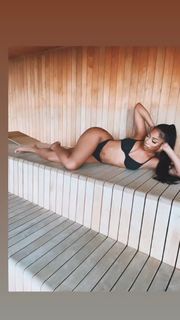Tommie Lee feet photo 13